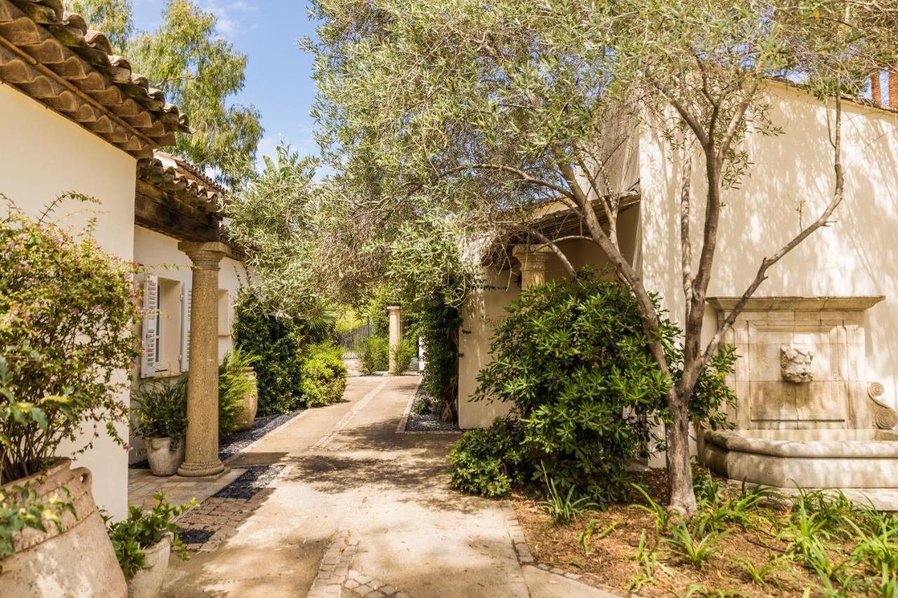 Hotel La Tartane Saint-Tropez Exterior photo